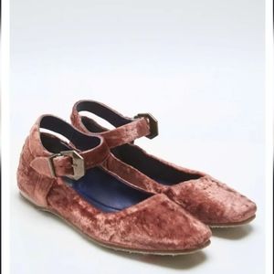 Free People velvet flats
